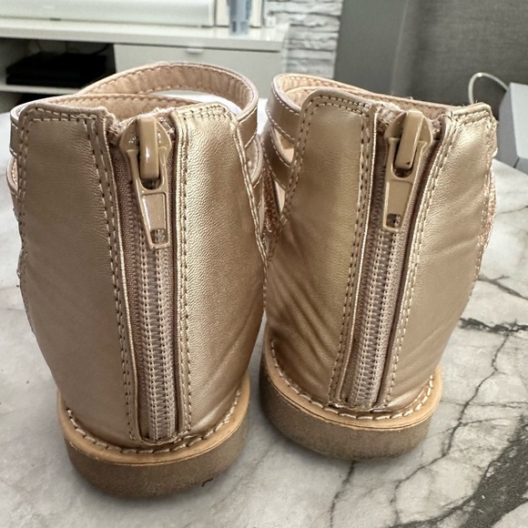 Girls sandals - Picture 3 of 4